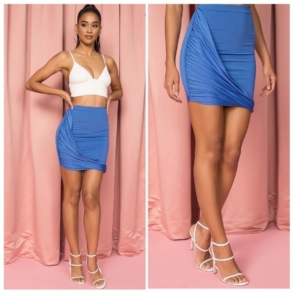 SUPERDOWN Jules Drape Mini Skirt - Picture 2 of 5